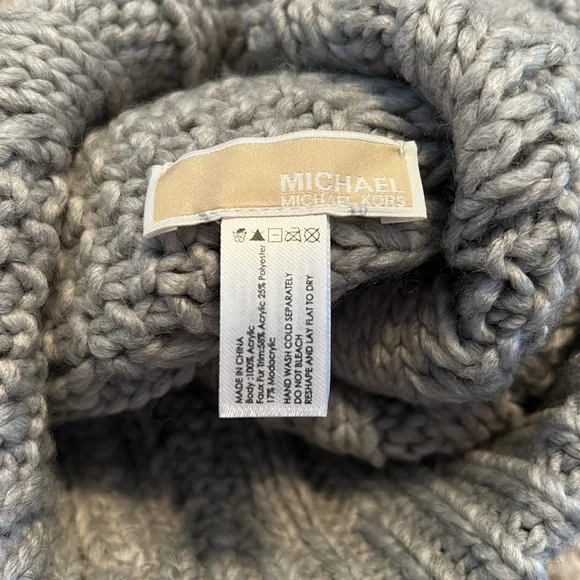 NWT- Michael Michael Kors - Women’s Toboggan - Picture 2 of 2